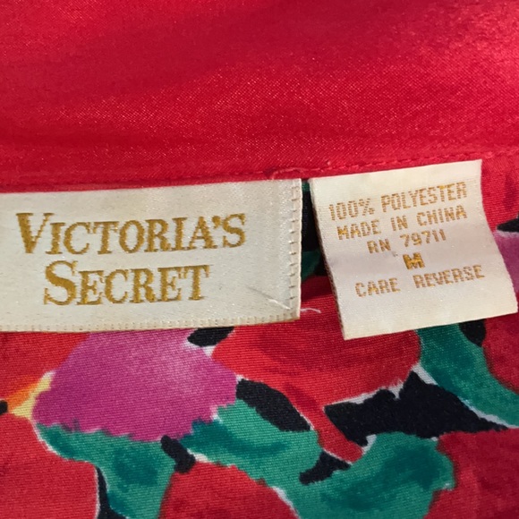 Victoria Secret Robe short - Picture 5 of 5